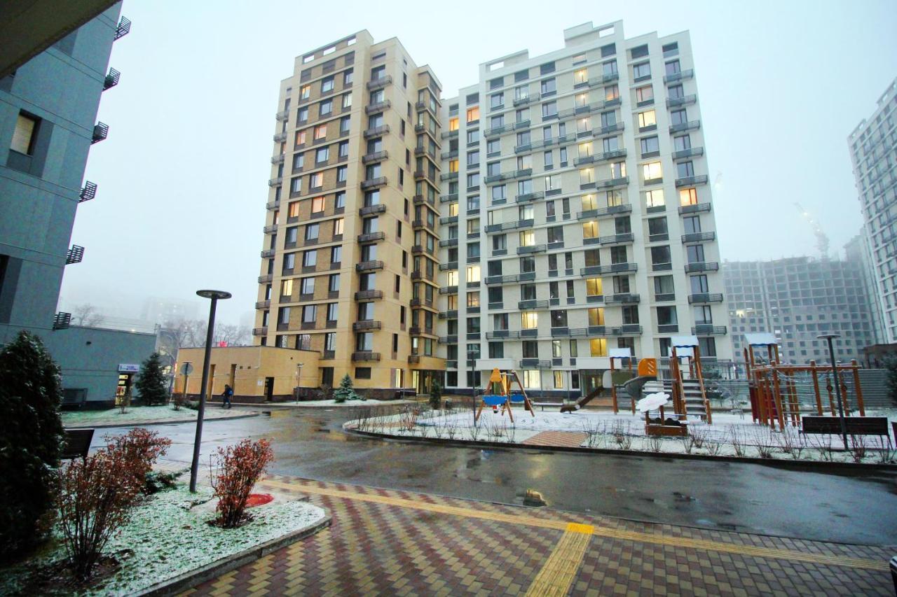 Стильные Апартаменты В Лучшем Жк Almaty Exterior photo